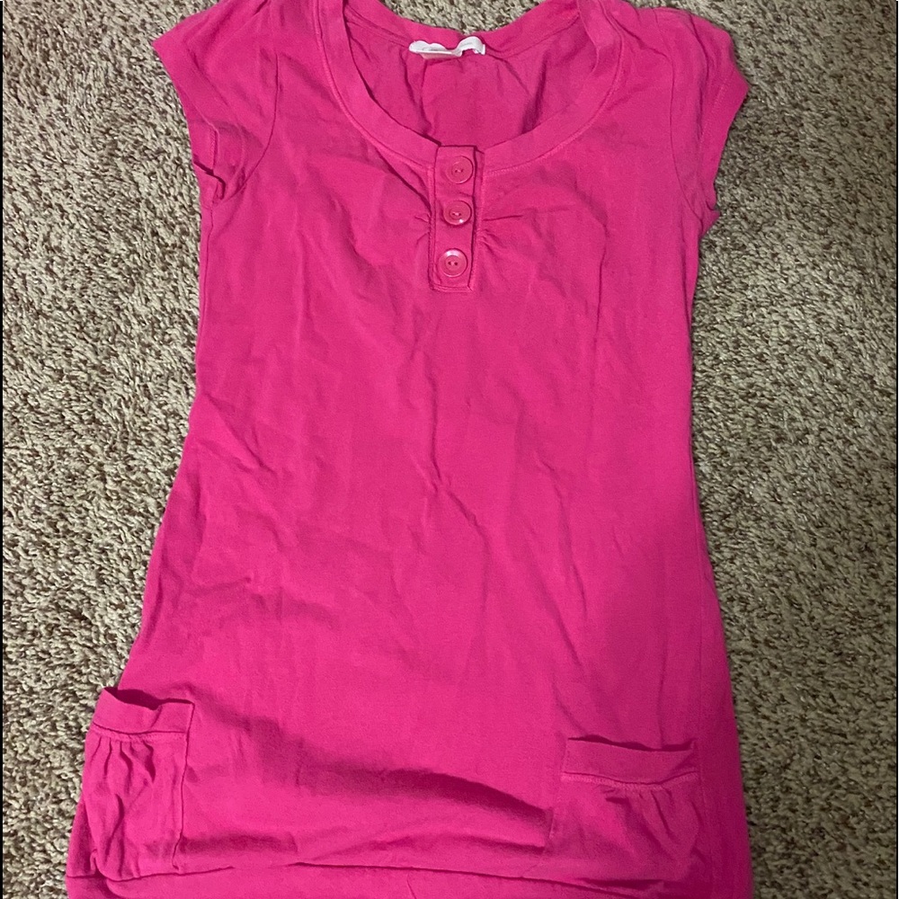 Short sleeve long pink shirt with pockets